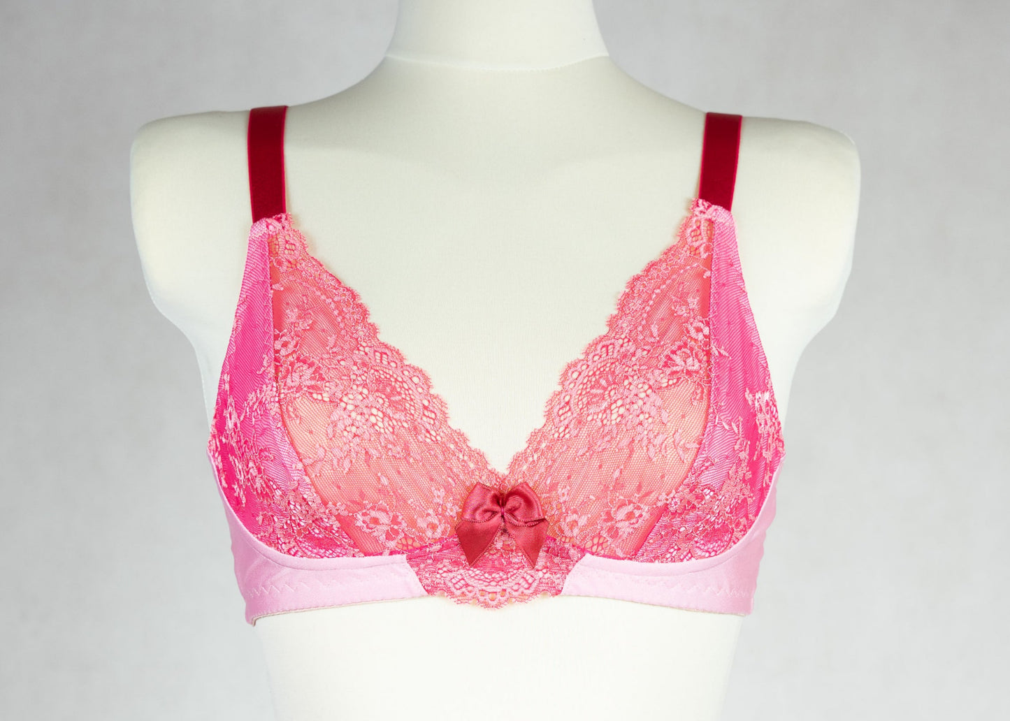 pink wireless bra/bralette size 34C/or european size 75C