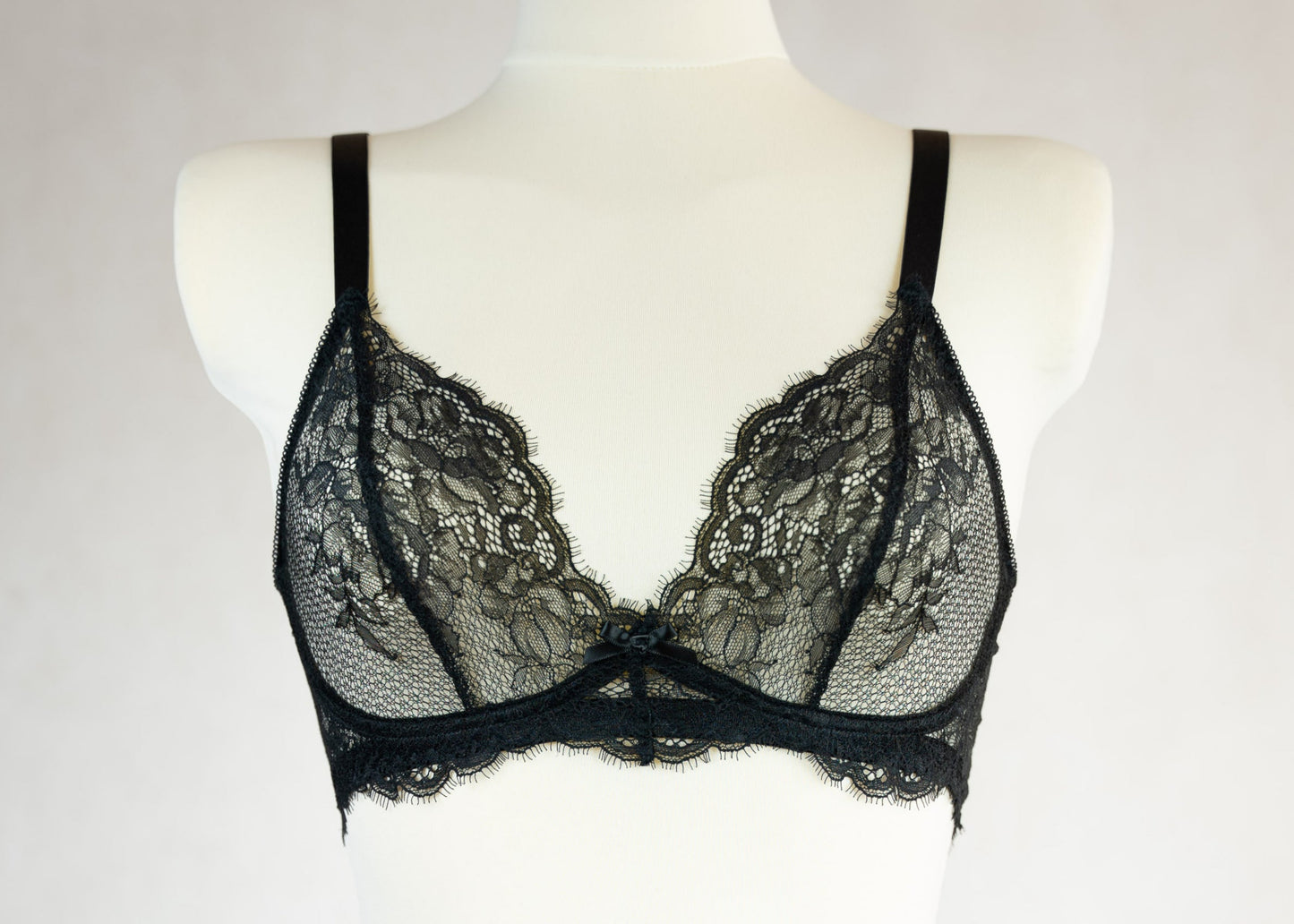 black soft wireless bra/bralette, made in black stretch lace, size 34B or European size 75B