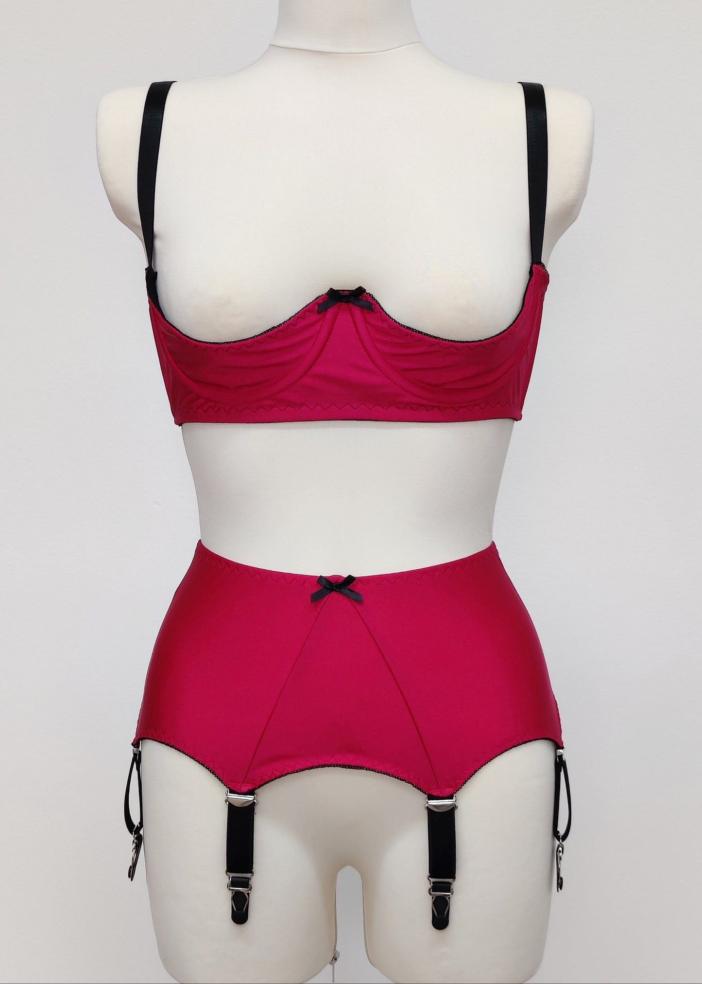 magenta pink open quarter cup Gina bra, shown with matching 6 strap Lola garter belt