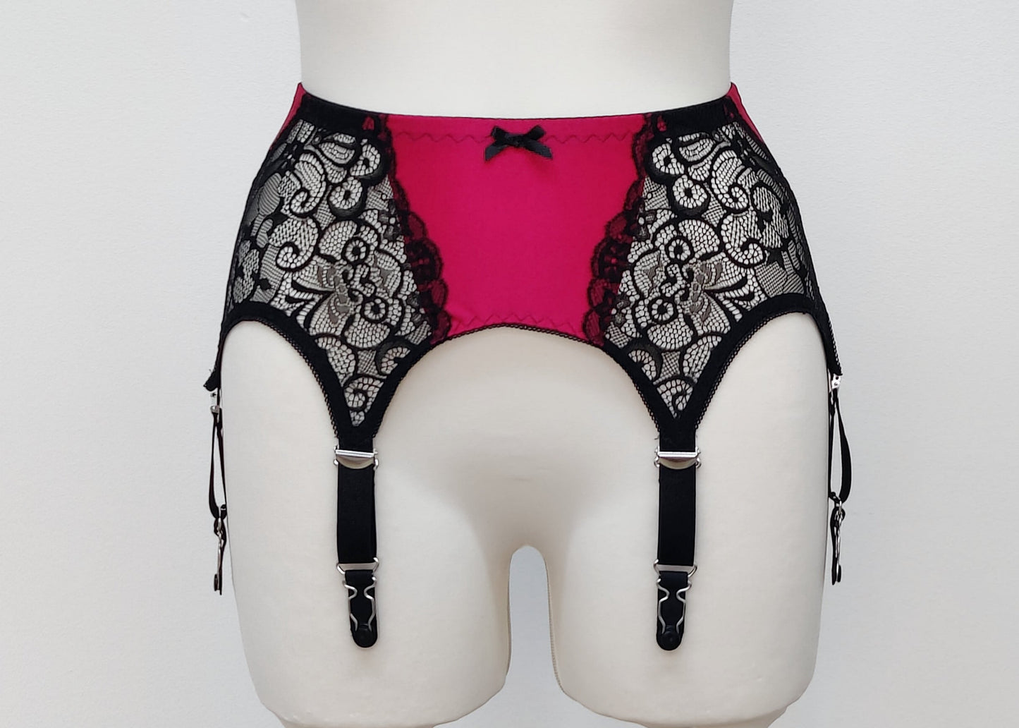 Magenta with black lace and straps, 6 strap Mona retro style garter belt