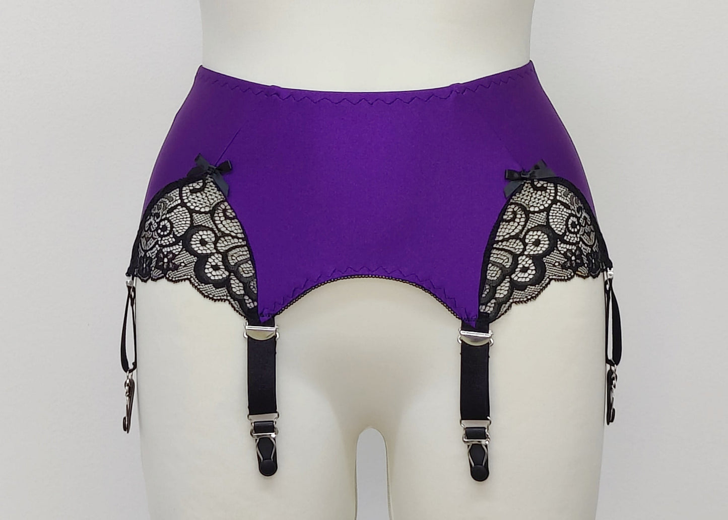 purple with black lace and 6 straps Scarlett garter belt in size S