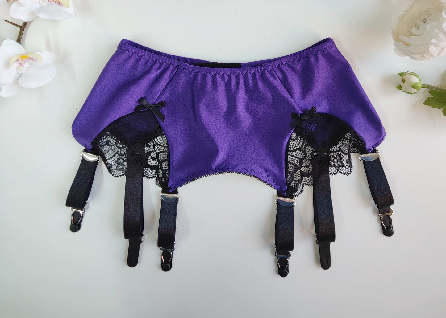 purple with black lace and 6 straps Scarlett garter belt in size S