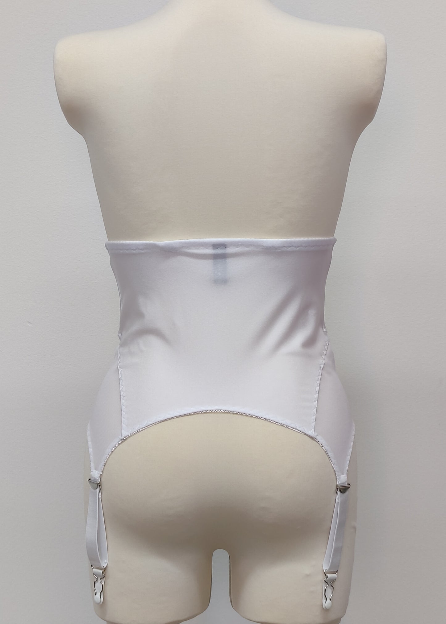 High-waist, Pull-on SOPHIE Garter belt in size S-4XL