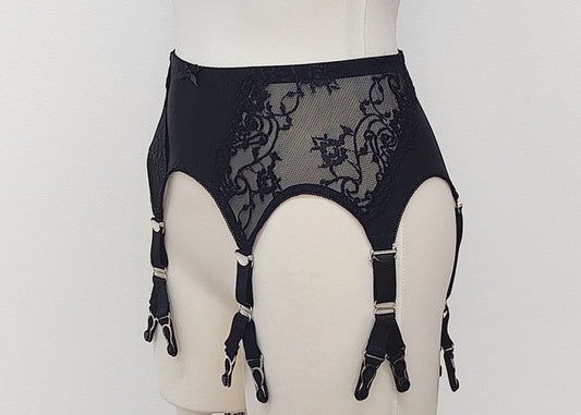 Black High waist Rita garter belt with lace side panels and 6 Y straps, side view