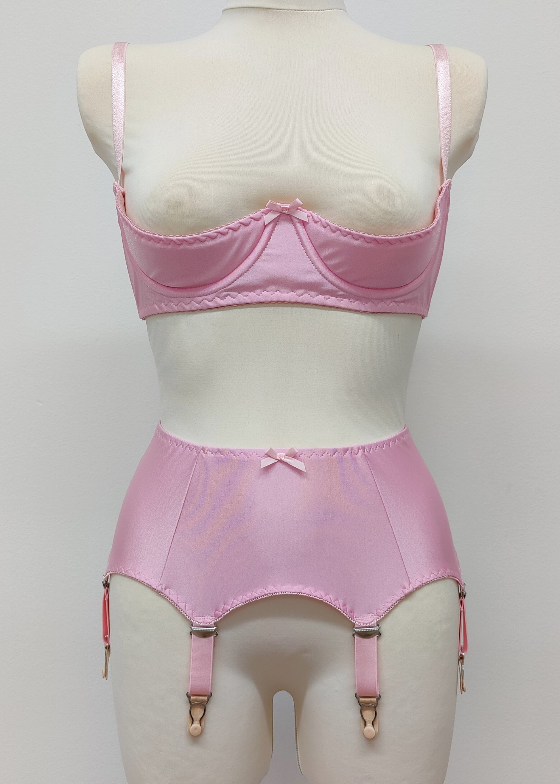 pink 6 strap, vintage style Greta garter belt, shown with matching Gina quarter cup bra
