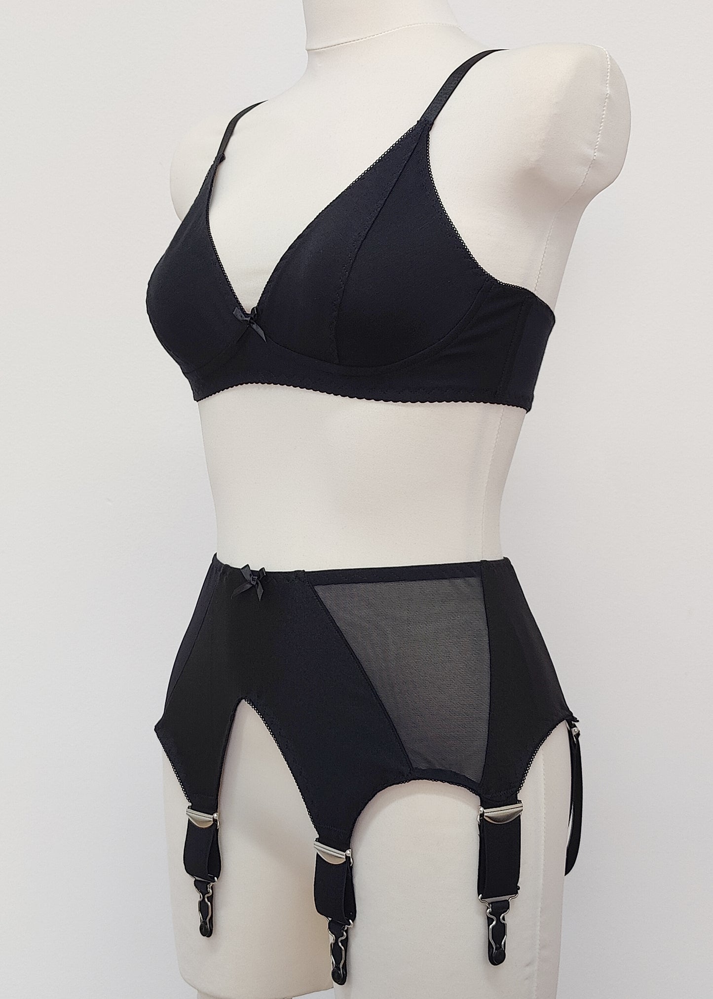 wide, vintage style, Grace garter belt, black with 6 extra wide straps and mesh panels. here shown with black cotton Olivia bralette, side view