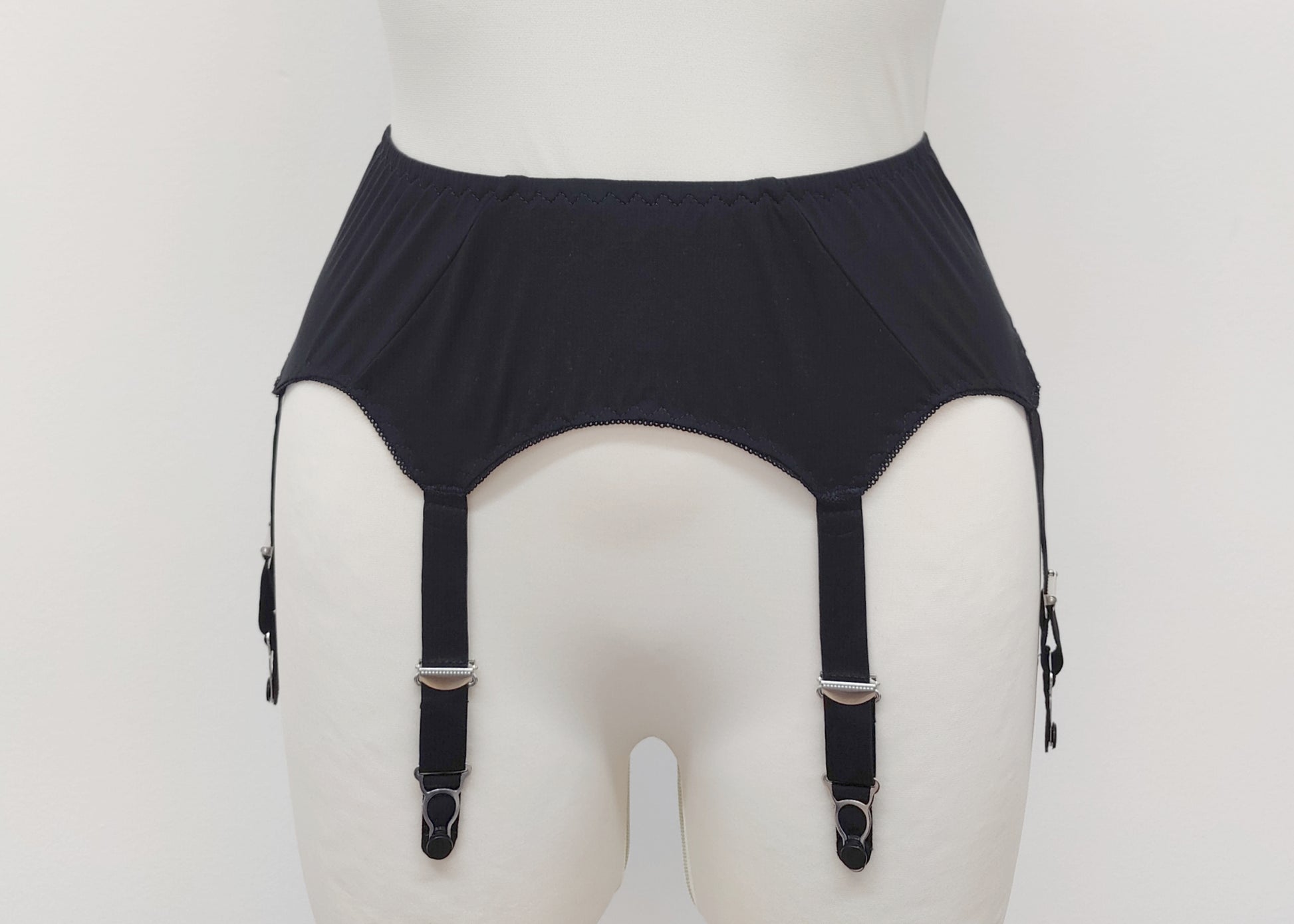 black retro style Dora suspender belt made with cotton jersey, with 6 adjustable straps
