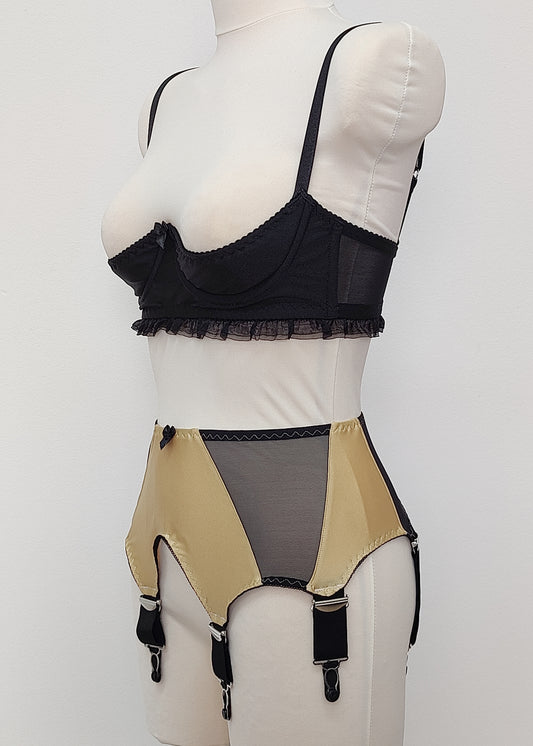 Beige with Black Extra Wide 6 Straps Suspender belt, Size M