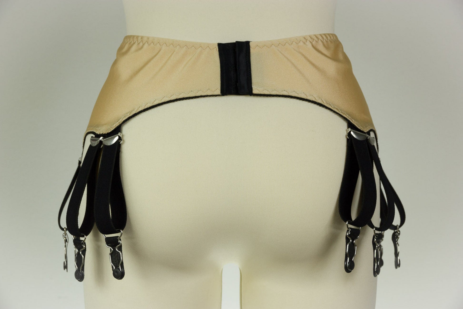 beige 12 strap Joan garter belt with black straps