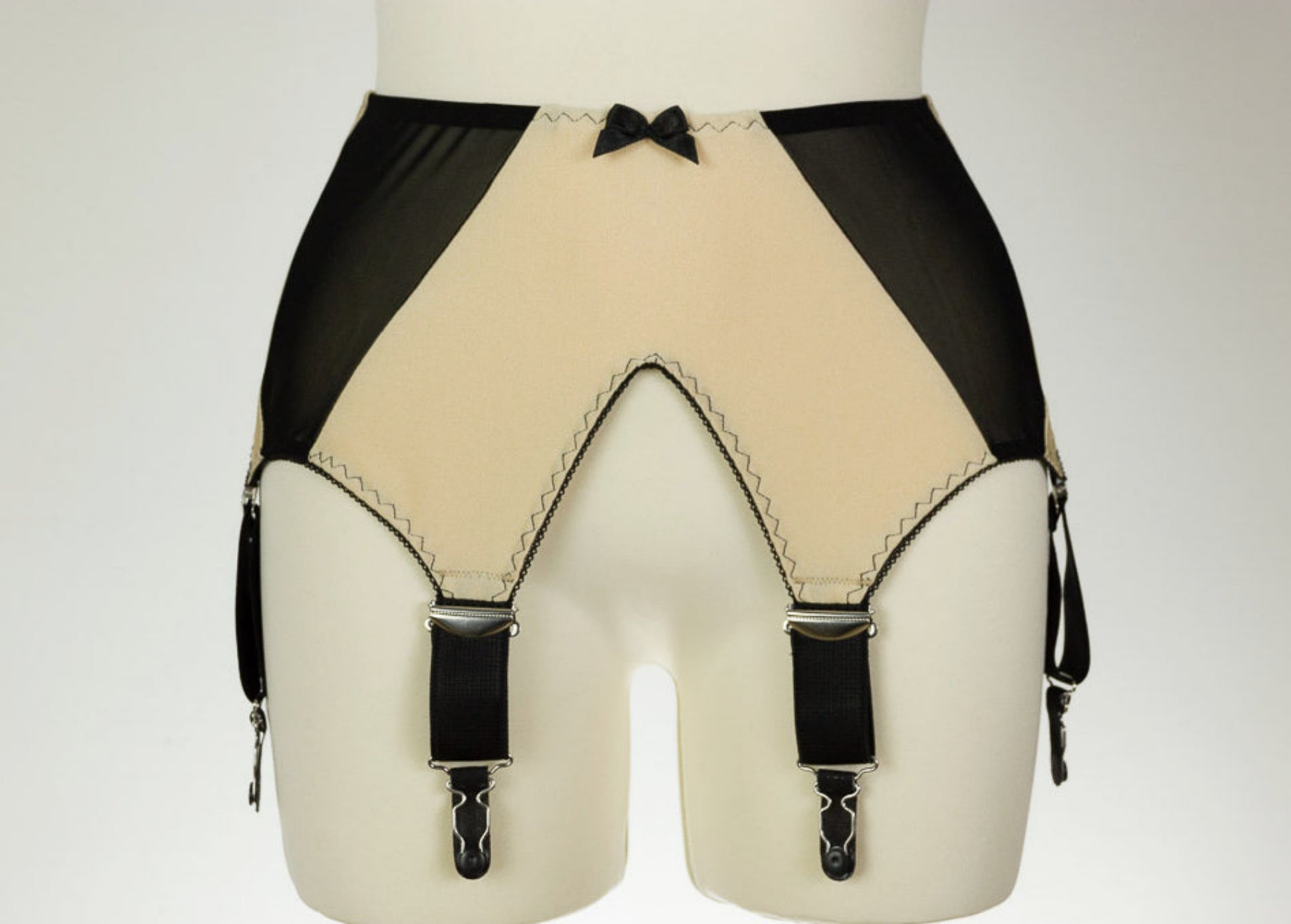 wide, vintage style, Grace garter belt, beige with black mesh panels and 6 extra wide straps