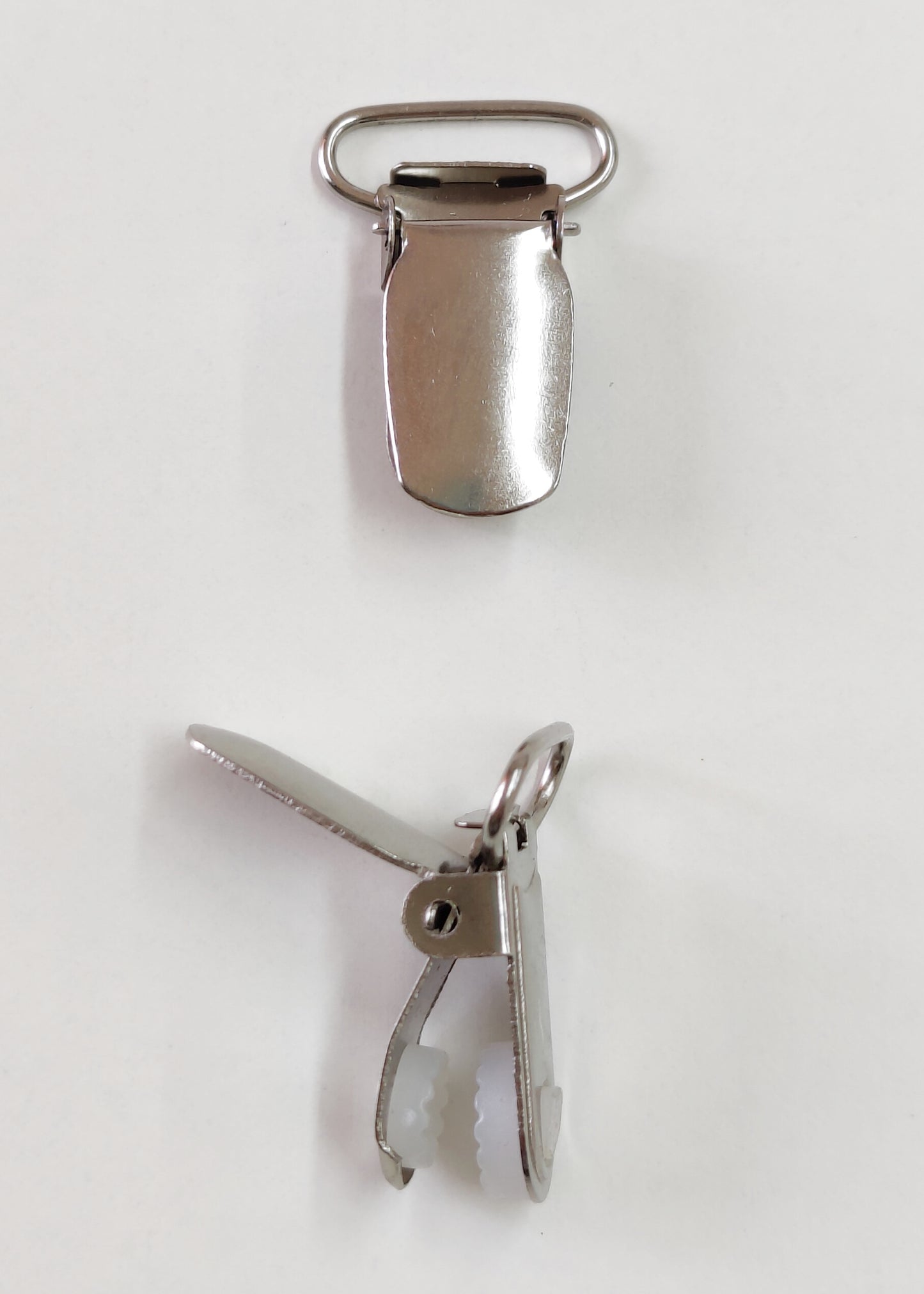 Metal Clips for garter belts 4 pcs