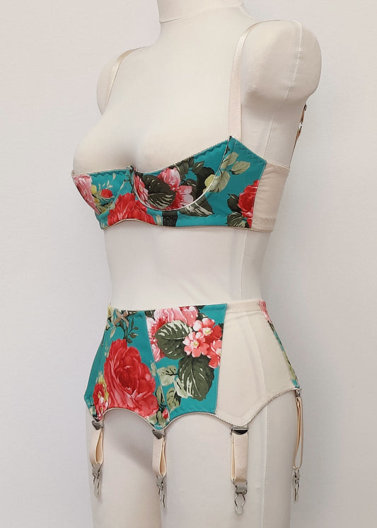 floral wide retro 6 strap garter belt