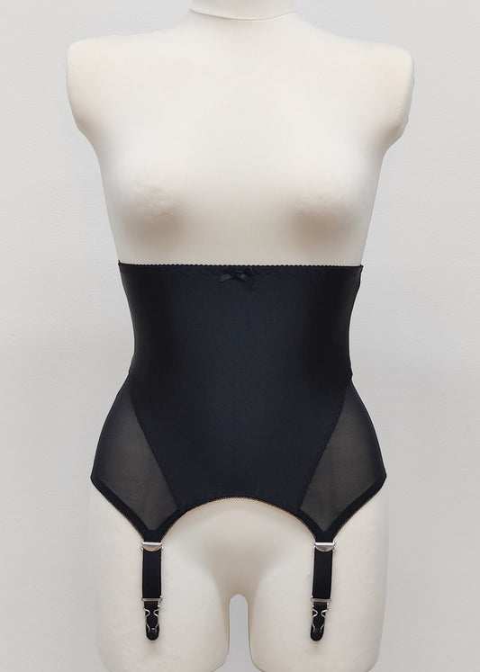 High-waist, Pull-on SOPHIE Garter belt in size S-4XL