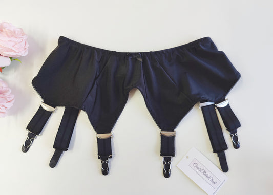 Black IRIS Garter Belt size 2XL