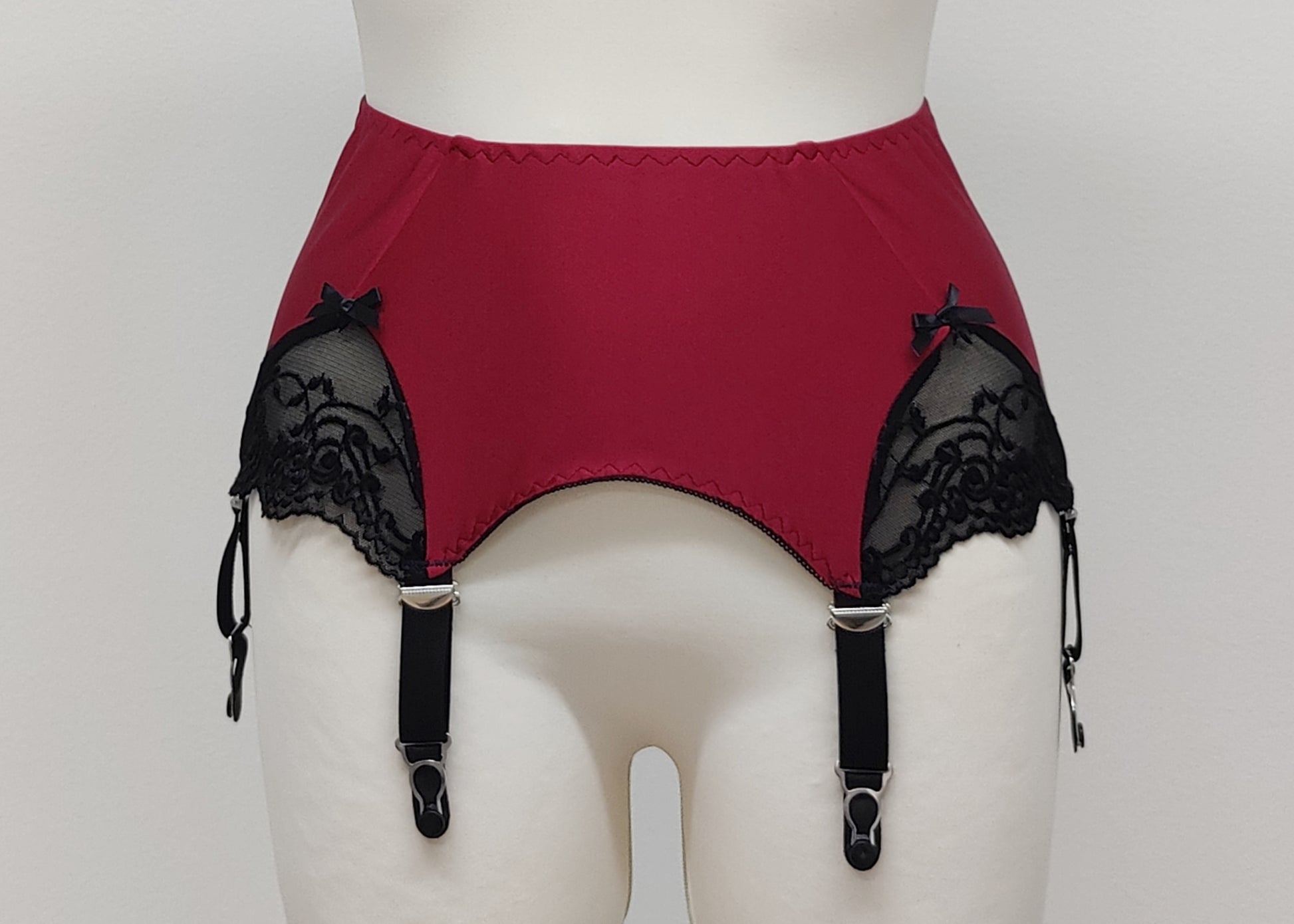 dark red 6 strap Scarlett garter belt with black straps and lace side inserts