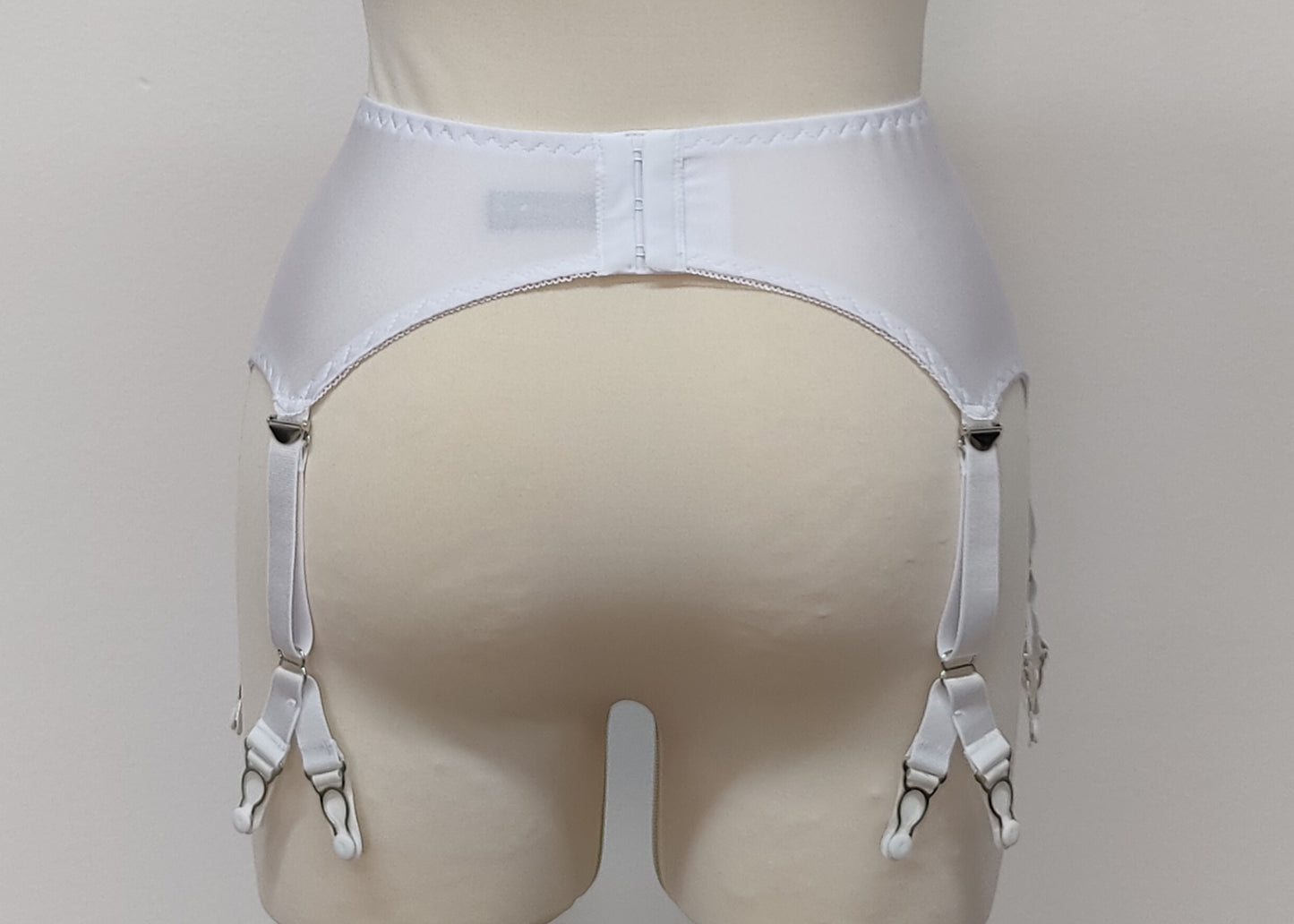 white Wide Jean garter belt with 6x Y-straps, back side