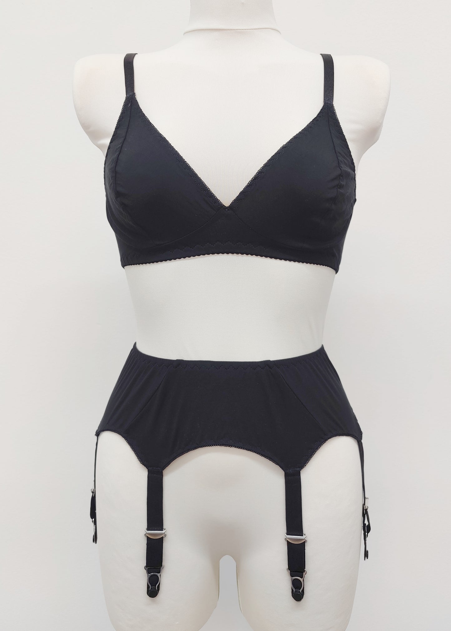 Black Cotton jersey DORA Garter belt with 4 or 6 straps
