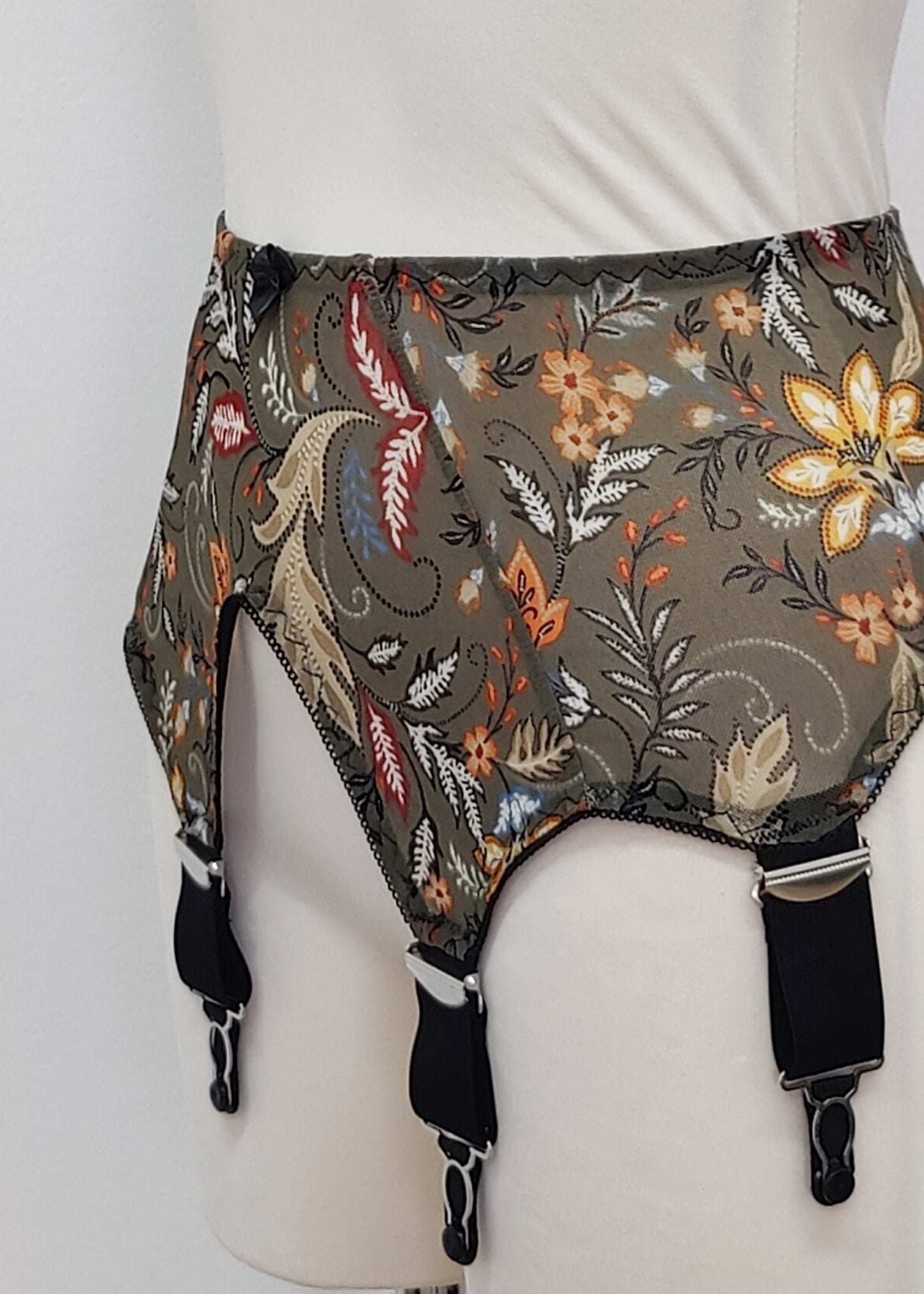 Wide THELMA Suspender Belt Size XS-4XL