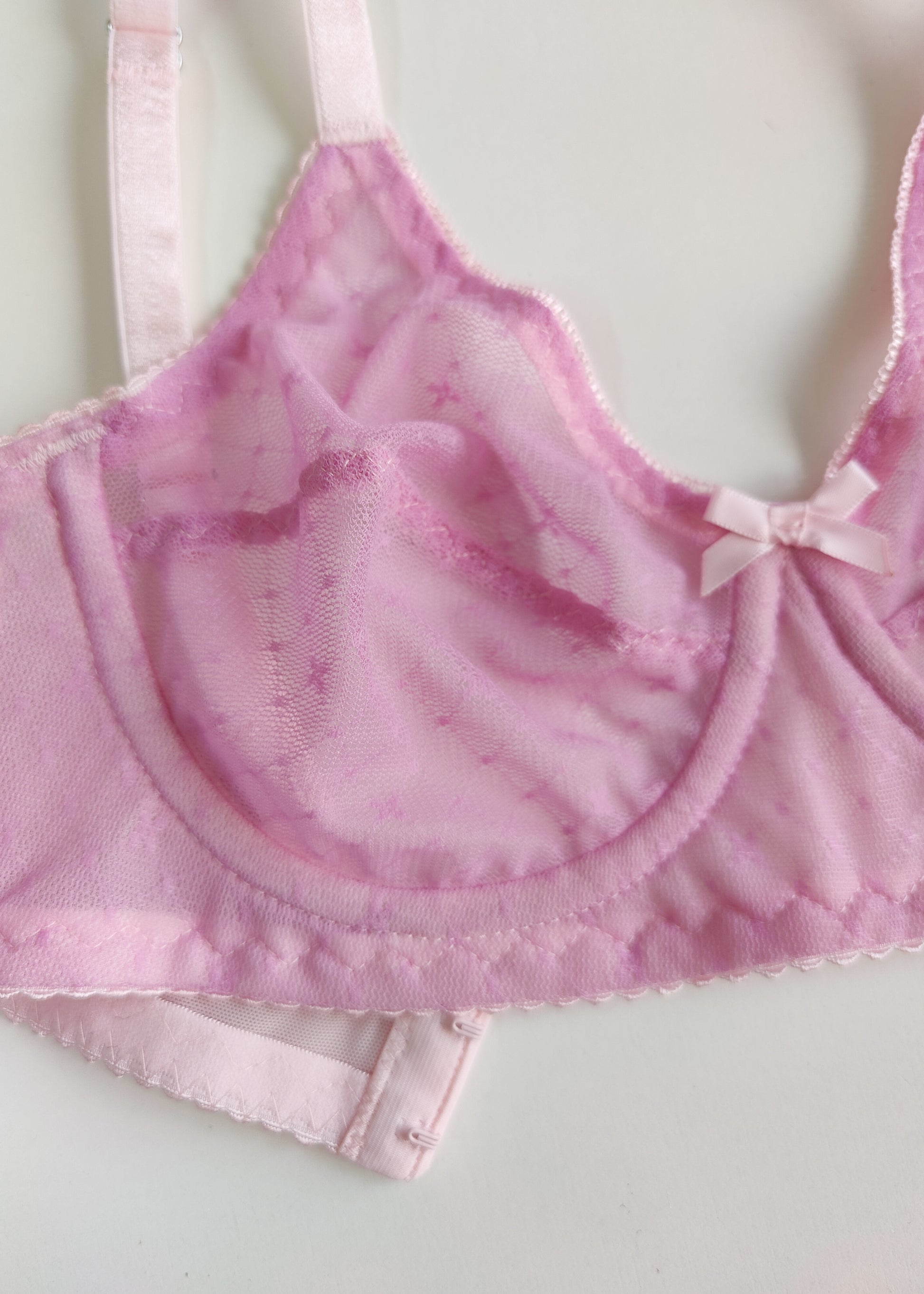 fuchsia pink-star Sheer, full cup, Underwired Lily bra