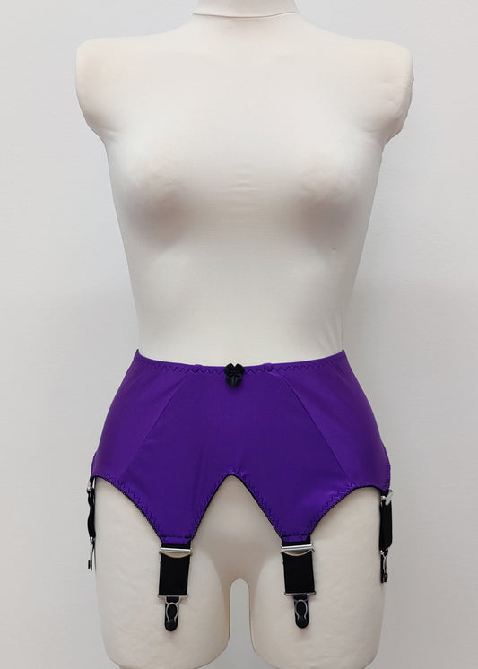 purple wide vintage style Iris garter belt, with black trim and 6 extra wide black straps 