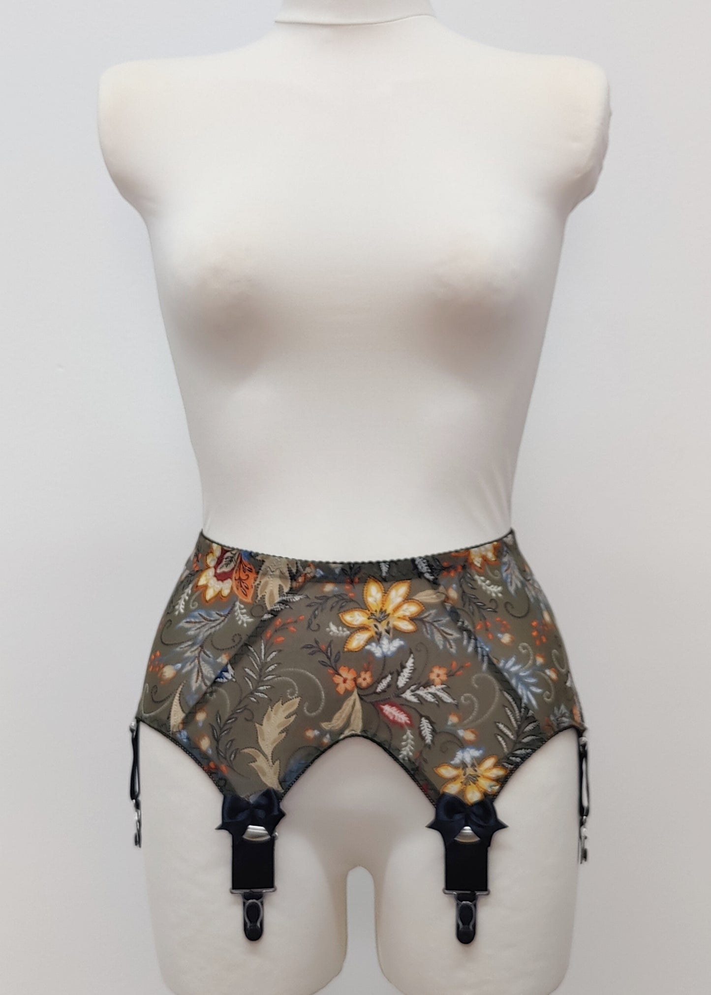Wide THELMA Suspender Belt Size XS-4XL