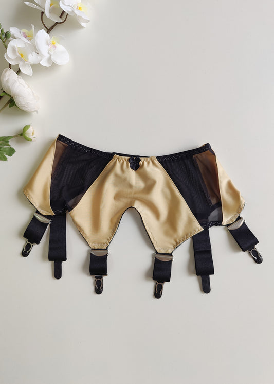 Beige with Black Extra Wide 6 Straps Suspender belt, Size M