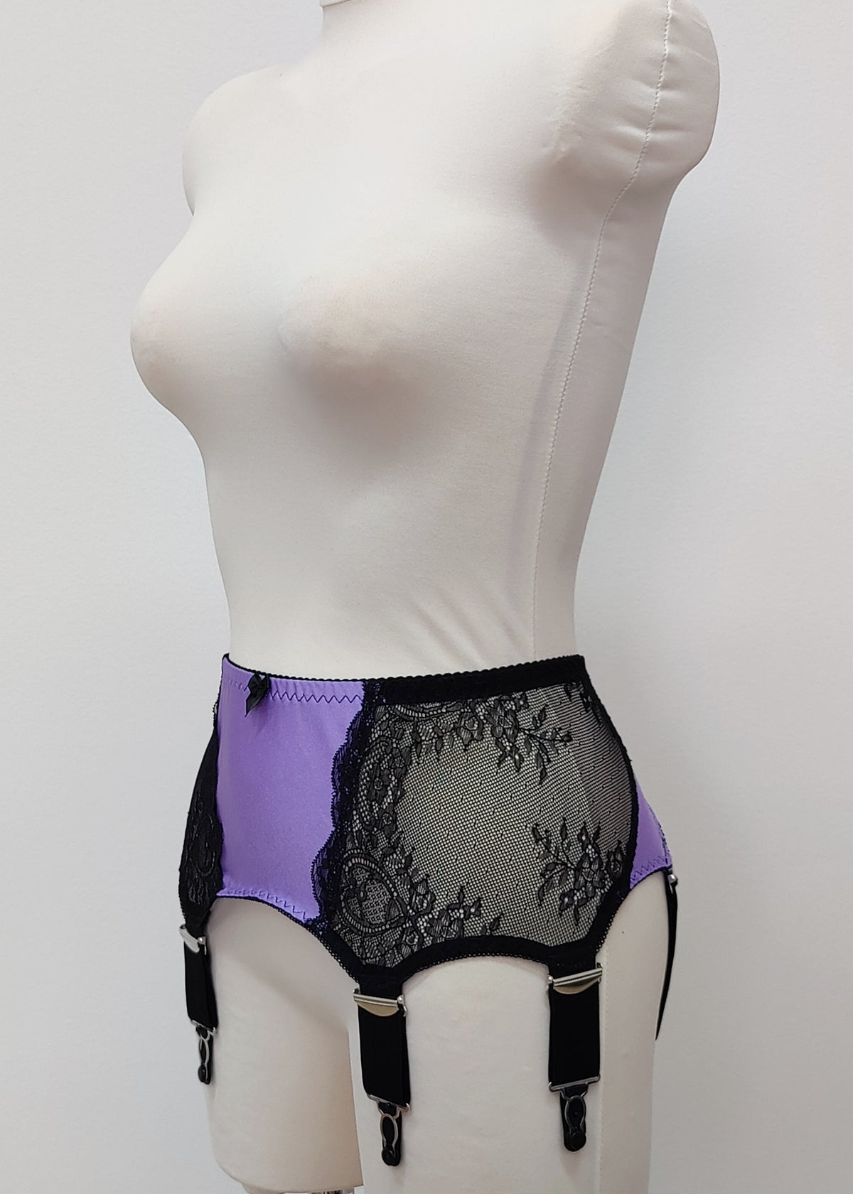 Black Lace LILIANE Garter Belt