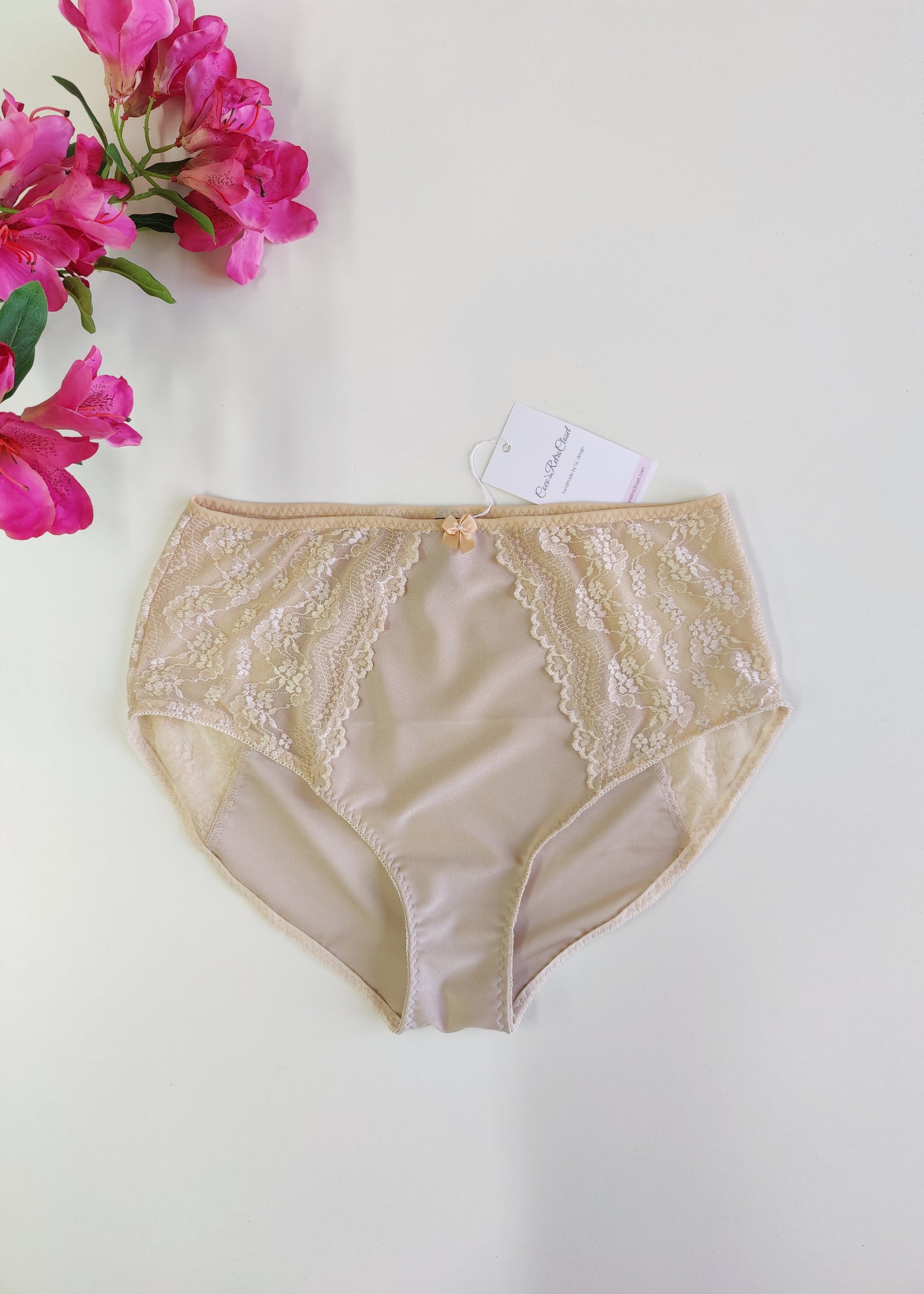 beige high waist Eve panties with lace side panels