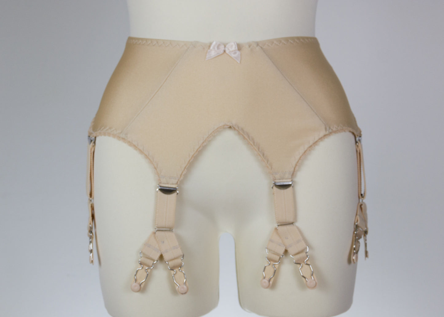 beige Wide Jean garter belt with 6x Y-straps