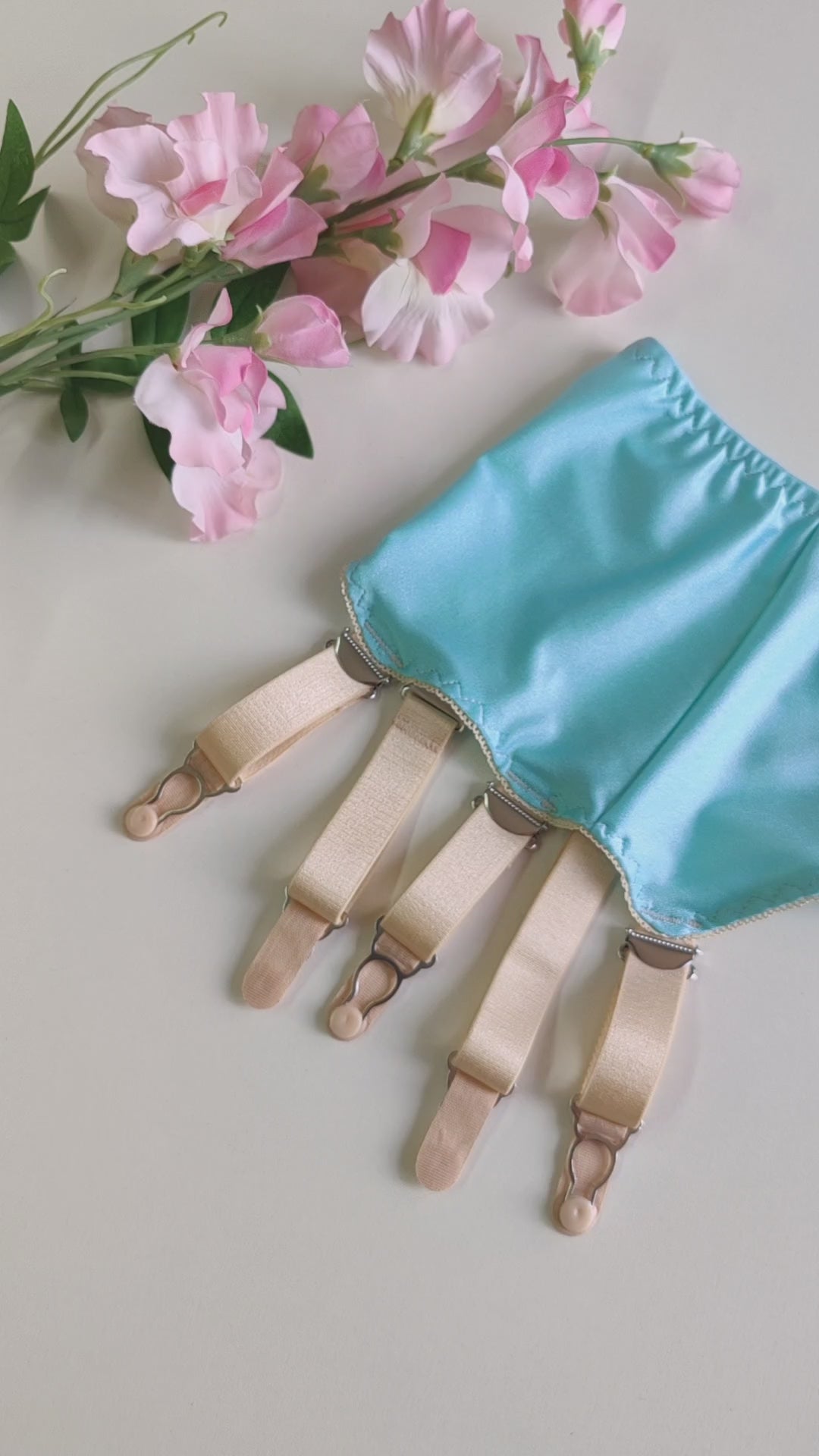 GRETA Garter belt more colors with 4, 6, 8 or 10 straps